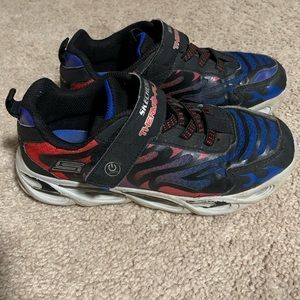 Sketchers size 4.5